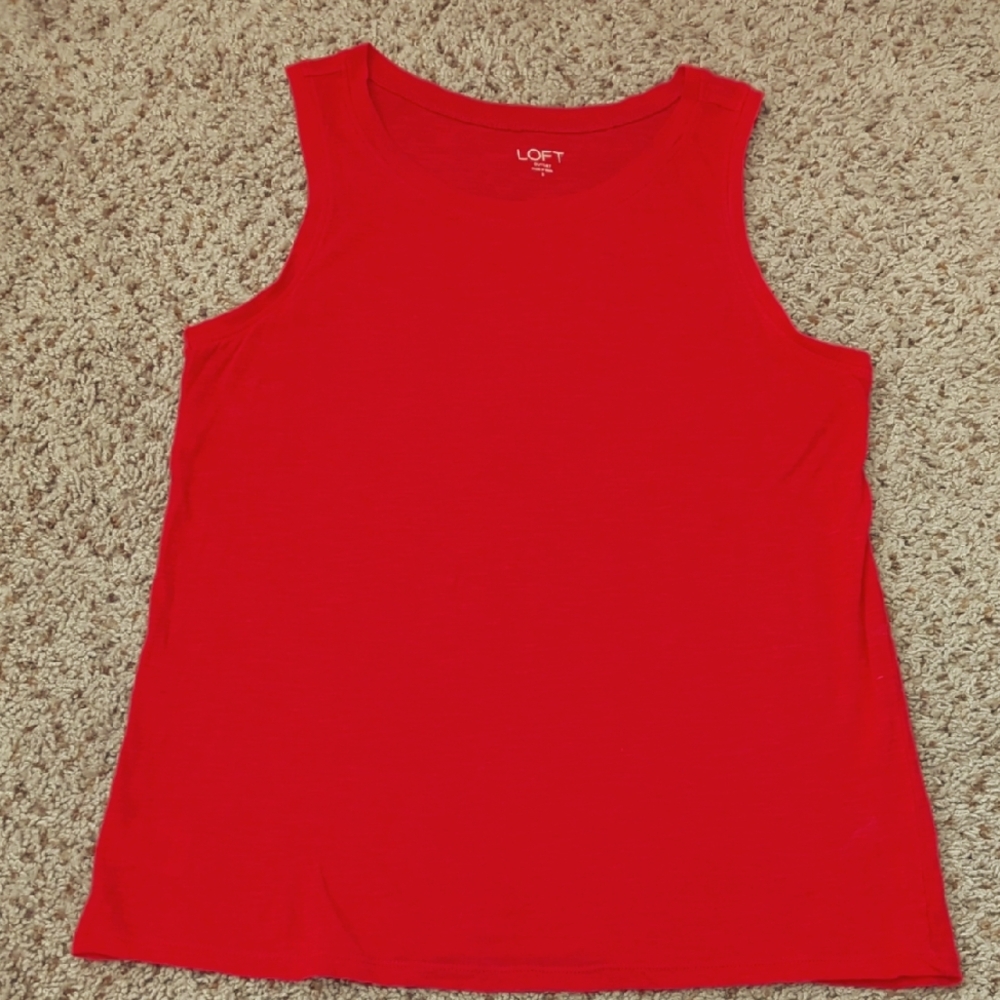 LOFT Women's Red Sleeveless Top